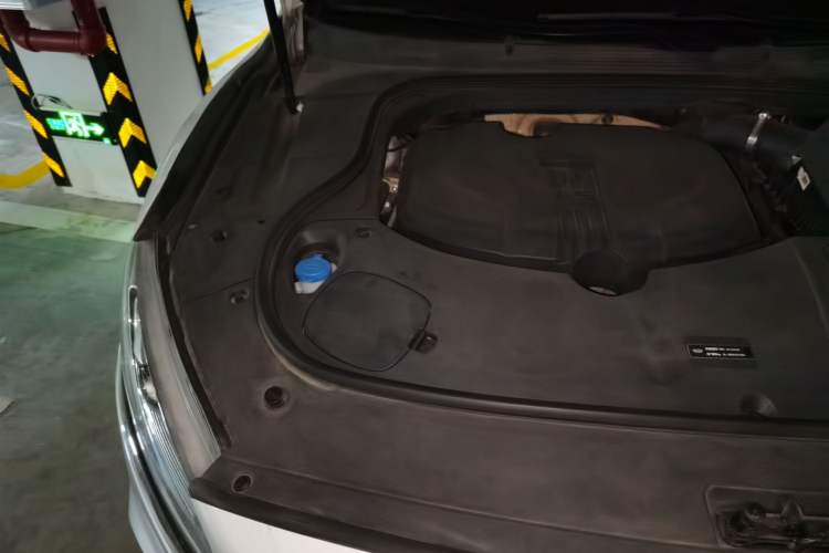 Used Geely Auto Emgrand GT 2020 1.5T MHEV Yaozun Edition Engine Bay Right