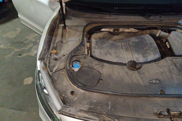 Used Geely Auto Emgrand GT 2020 1.5T MHEV Yaoxiang Edition Engine Bay Right