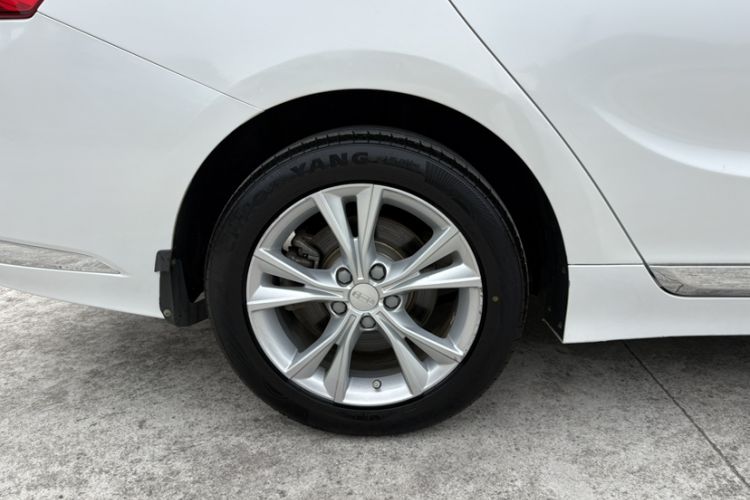 Used Geely Auto Emgrand GT 2020 Revised 1.8T Navigation Edition Exterior 6