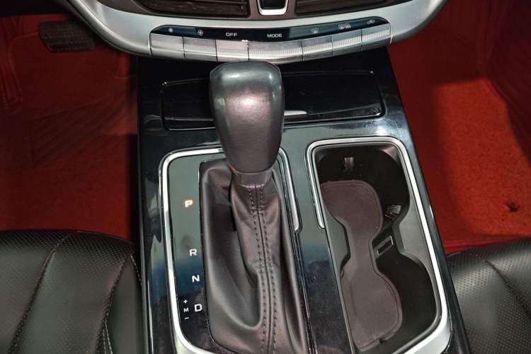 Used Geely Auto Emgrand GT 2020 Revised 1.8T Navigation Edition Gear Lever