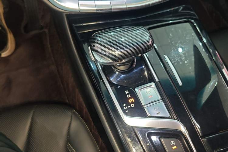 Used Geely Auto Emgrand GT 2020 1.5T MHEV Yaoxiang Edition Gear Lever