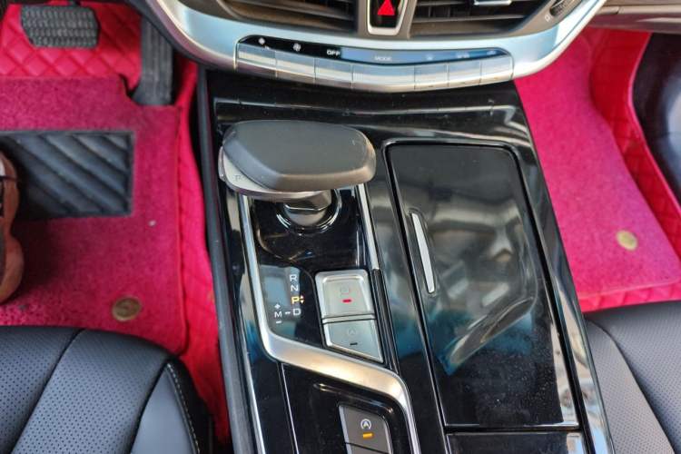 Used Geely Auto Emgrand GT 2020 1.5T MHEV Yaoxiang Edition Gear Lever