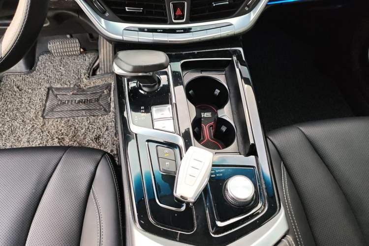 Used Geely Auto Emgrand GT 2020 1.5T MHEV Yaoxiang Edition Gear Lever