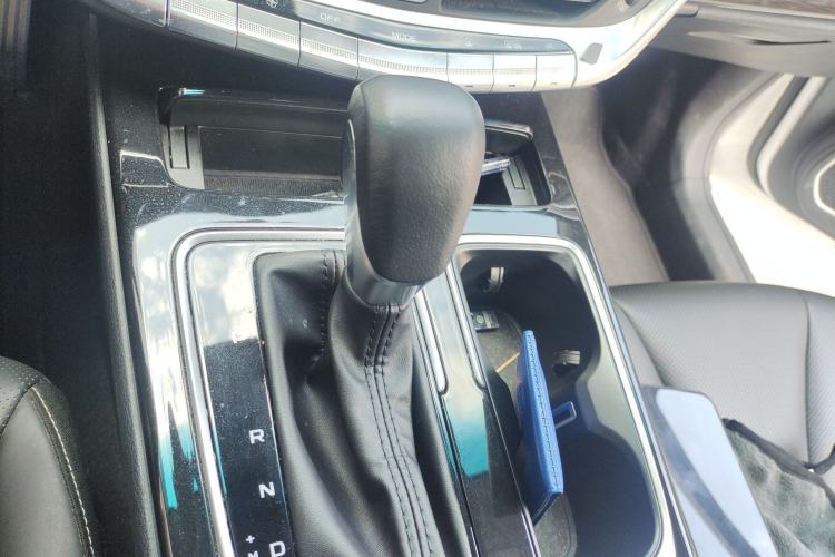 Used Geely Auto Emgrand GT 2020 Revised 1.8T Navigation Edition Gear Lever