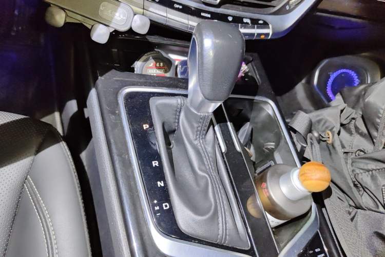 Used Geely Auto Emgrand GT 2020 1.8T Flagship Edition Gear Lever