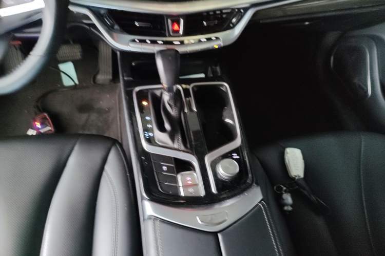 Used Geely Auto Emgrand GT 2020 Revised 1.8T Navigation Edition Gear Lever