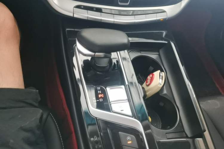 Used Geely Auto Emgrand GT 2020 1.5T MHEV Yaoxiang Edition Gear Lever