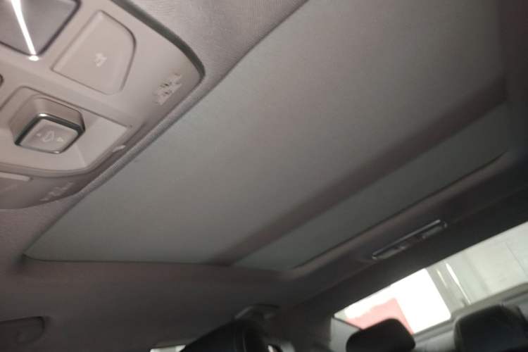 Used Geely Auto Emgrand GT 2020 Revised 1.8T Navigation Edition Headliner