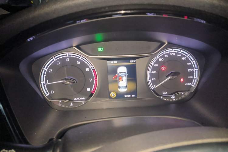 Used Geely Auto Emgrand GT 2020 Revised 1.8T Navigation Edition Instrument Cluster