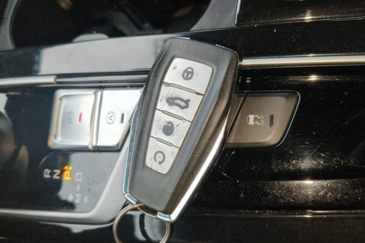 Used Geely Auto Emgrand GT 2020 1.5T MHEV Yaoxiang Edition Interior 1