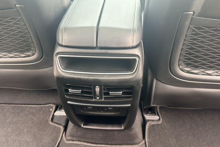 Used Geely Auto Emgrand GT 2020 Revised 1.8T Navigation Edition Interior 2