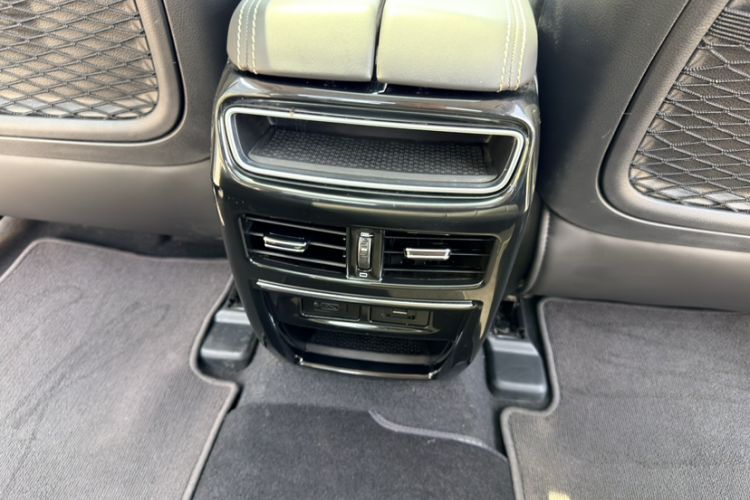 Used Geely Auto Emgrand GT 2020 Revised 1.8T Navigation Edition Interior 3
