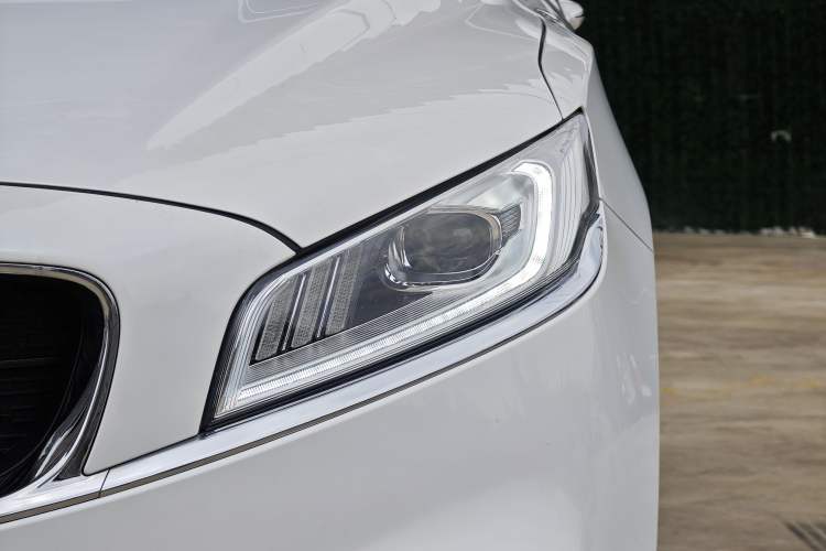 Used Geely Auto Emgrand GT 2020 1.5T MHEV Yaoxiang Edition Left Front Headlight