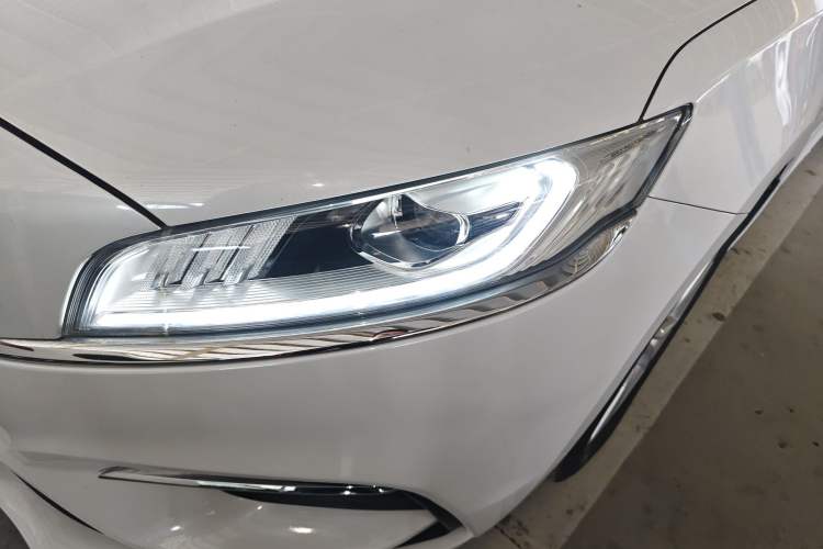 Used Geely Auto Emgrand GT 2020 1.8T Flagship Edition Left Front Headlight
