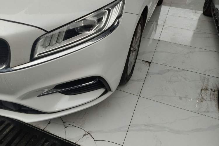 Used Geely Auto Emgrand GT 2020 1.5T MHEV Yaoxiang Edition Left Front Headlight