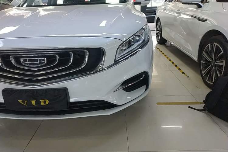Used Geely Auto Emgrand GT 2020 Revised 1.8T Navigation Edition Left Front Headlight