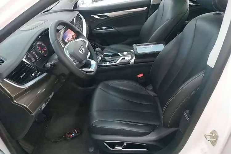 Used Geely Auto Emgrand GT 2020 Revised 1.8T Navigation Edition Left Front Seat