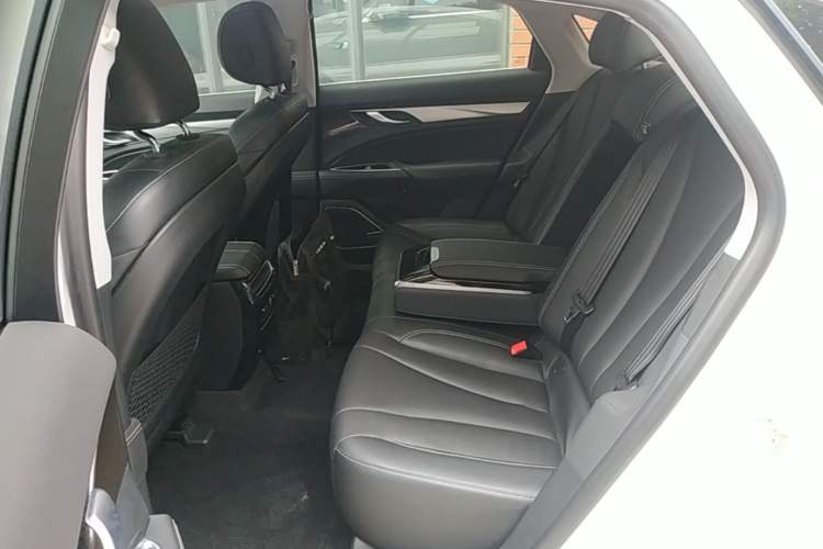 Used Geely Auto Emgrand GT 2020 Revised 1.8T Navigation Edition Left Rear Seat