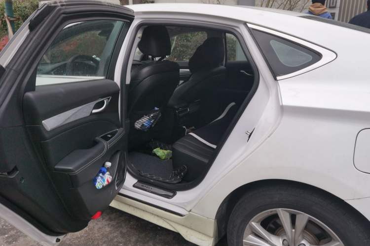Used Geely Auto Emgrand GT 2020 1.5T MHEV Yaoxiang Edition Left Rear Seat