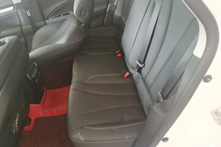 Used Geely Auto Emgrand GT 2020 1.5T MHEV Yaoxiang Edition Left Rear Seat