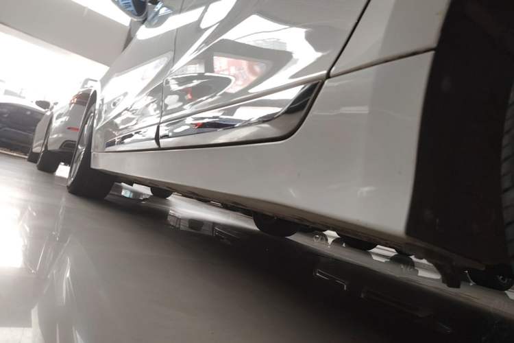 Used Geely Auto Emgrand GT 2020 Revised 1.8T Navigation Edition Left Side Sill