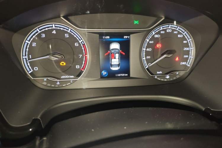 Used Geely Auto Emgrand GT 2020 Revised 1.8T Navigation Edition Odometer Close Up