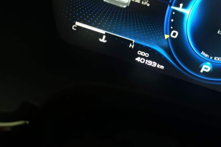 Used Geely Auto Emgrand GT 2020 1.5T MHEV Yaoxiang Edition Odometer Close Up