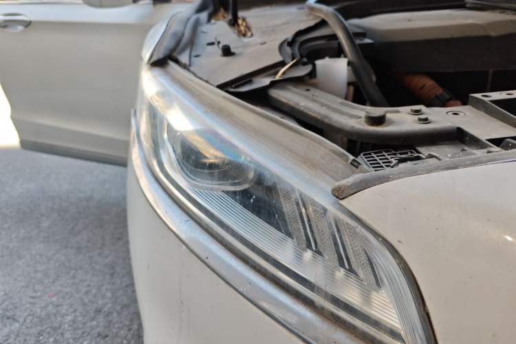 Used Geely Auto Emgrand GT 2020 1.5T MHEV Yaoxiang Edition Right Front Headlight