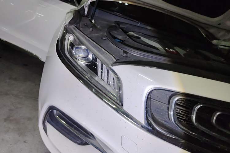 Used Geely Auto Emgrand GT 2020 1.8T Flagship Edition Right Front Headlight