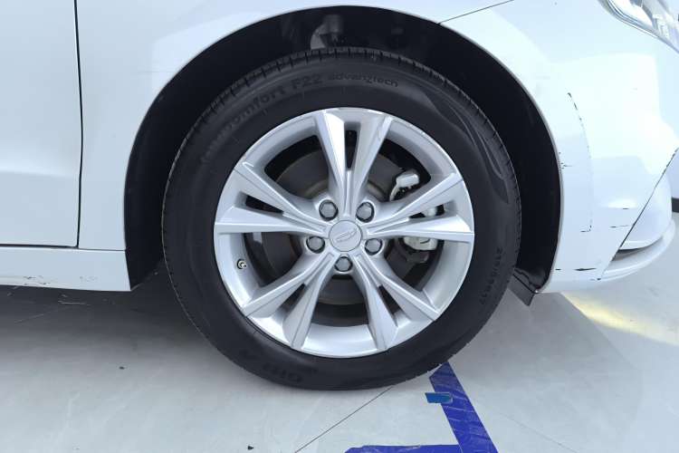 Used Geely Auto Emgrand GT 2020 1.5T MHEV Yaoxiang Edition Right Front Wheel Hub