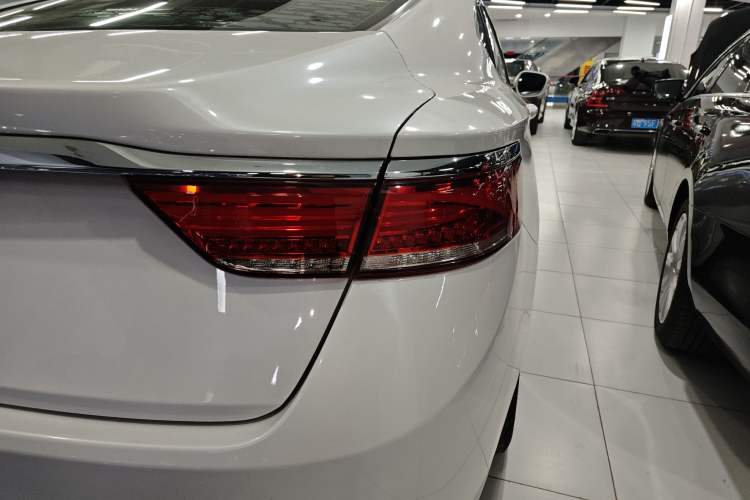 Used Geely Auto Emgrand GT 2020 Revised 1.8T Navigation Edition Right Rear Taillight