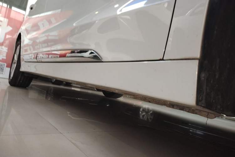 Used Geely Auto Emgrand GT 2020 Revised 1.8T Navigation Edition Right Side Sill