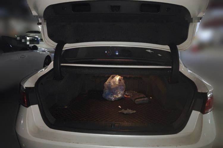 Used Geely Auto Emgrand GT 2020 1.8T Flagship Edition Trunk