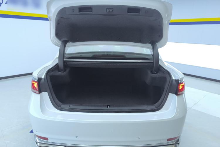 Used Geely Auto Emgrand GT 2020 1.5T MHEV Yaoxiang Edition Trunk