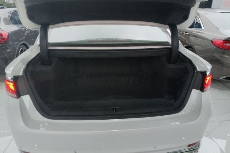 Used Geely Auto Emgrand GT 2020 1.5T MHEV Yaoxiang Edition Trunk