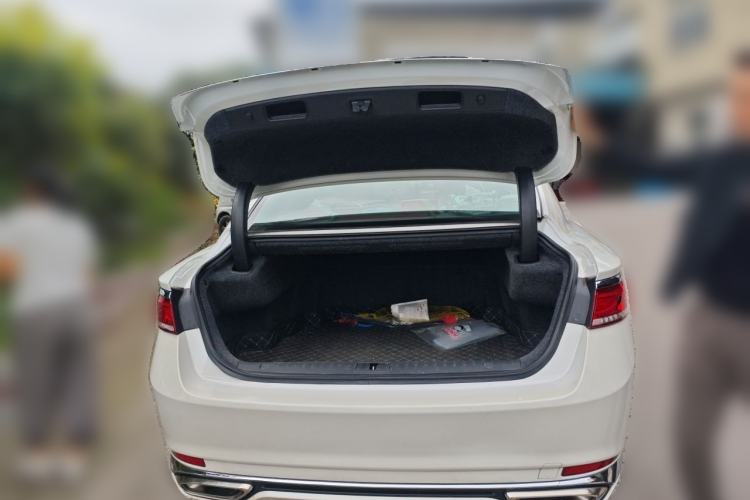 Used Geely Auto Emgrand GT 2020 Revised 1.8T Navigation Edition Trunk
