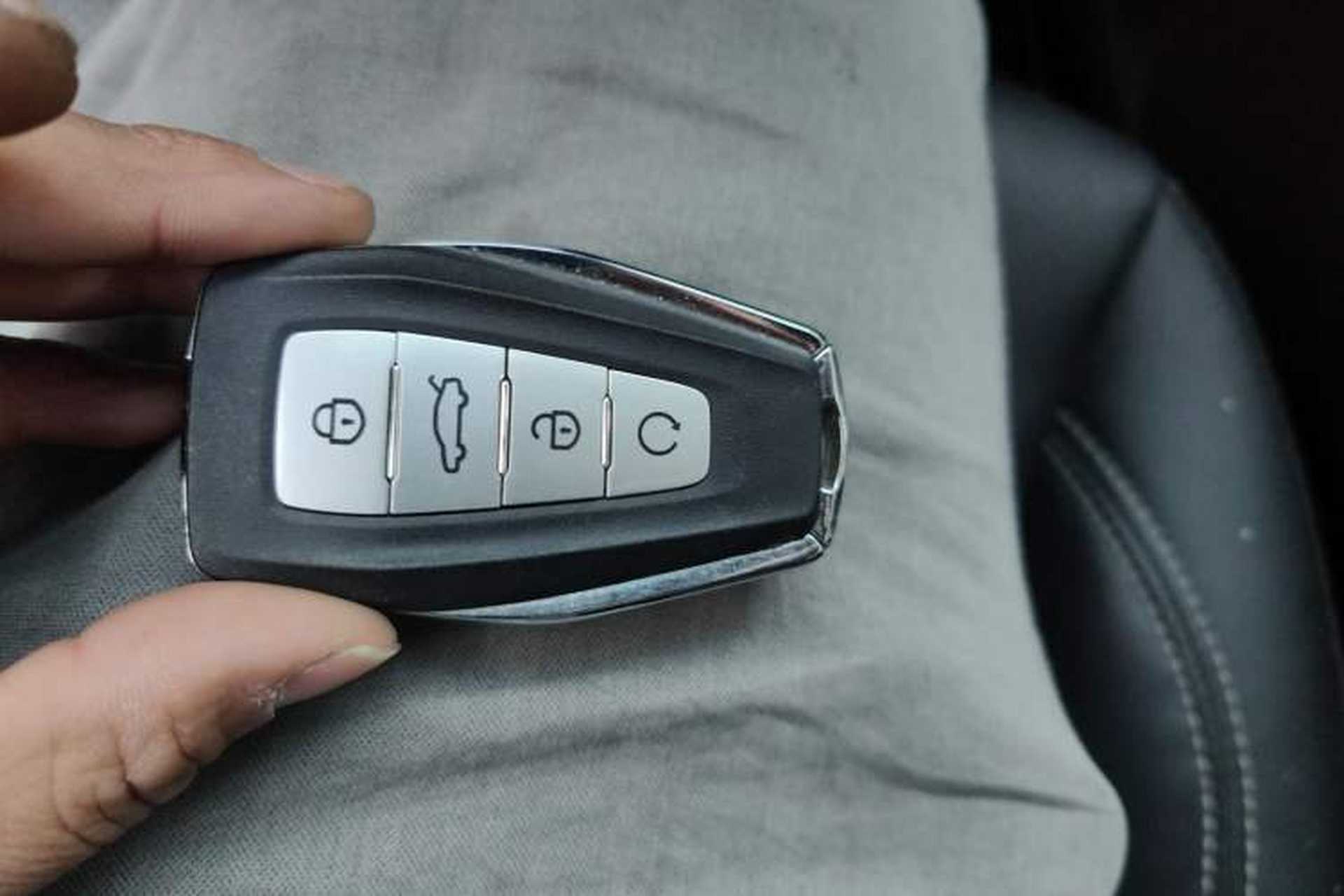 Used Geely Auto Emgrand GT 2020 Revised 1.8T Navigation Edition Vehicle Key