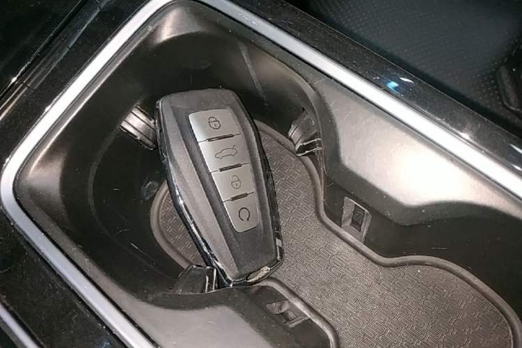 Used Geely Auto Emgrand GT 2020 Revised 1.8T Navigation Edition Vehicle Key