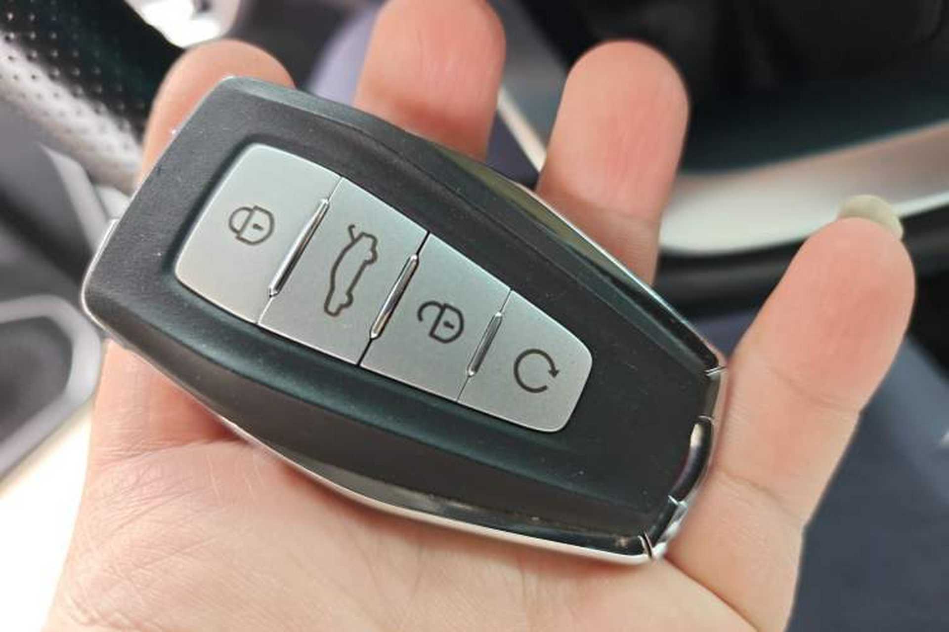 Used Geely Auto Emgrand GT 2020 Revised 1.8T Navigation Edition Vehicle Key