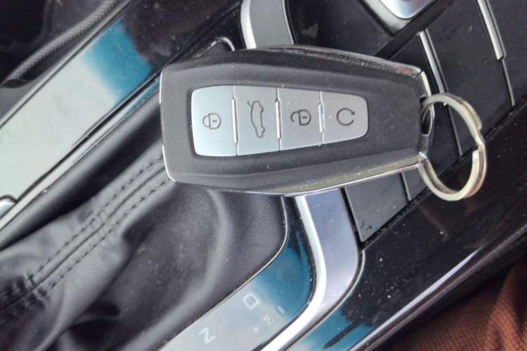 Used Geely Auto Emgrand GT 2020 Revised 1.8T Navigation Edition Vehicle Key
