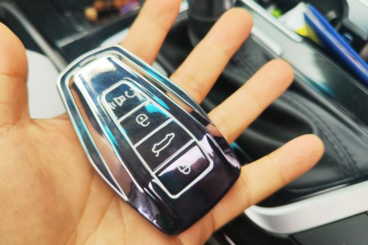 Used Geely Auto Emgrand GT 2020 Revised 1.8T Navigation Edition Vehicle Key