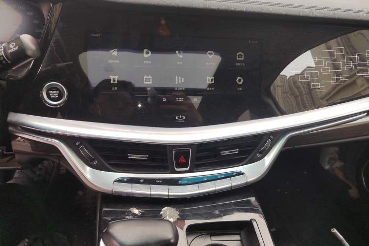 Used Geely Auto Emgrand GT 2021 1.8T Flagship Edition+ Audio And AC Panel