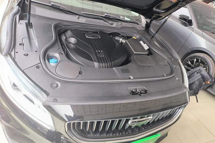 Used Geely Auto Emgrand GT 2021 1.8T Flagship Edition+ Engine Bay