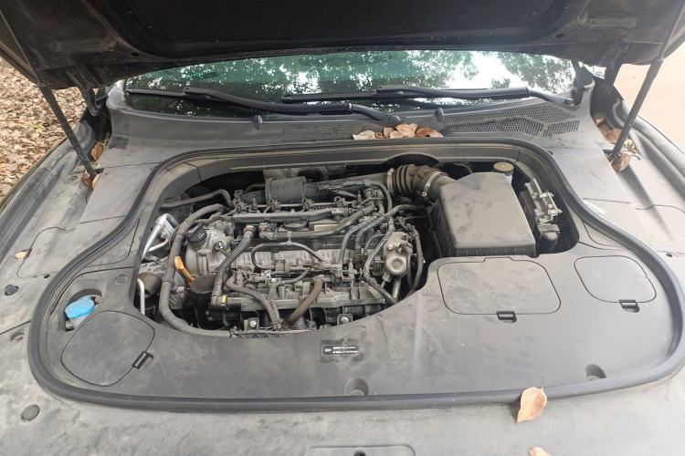 Used Geely Auto Emgrand GT 2021 1.8T Flagship Edition+ Engine Bay