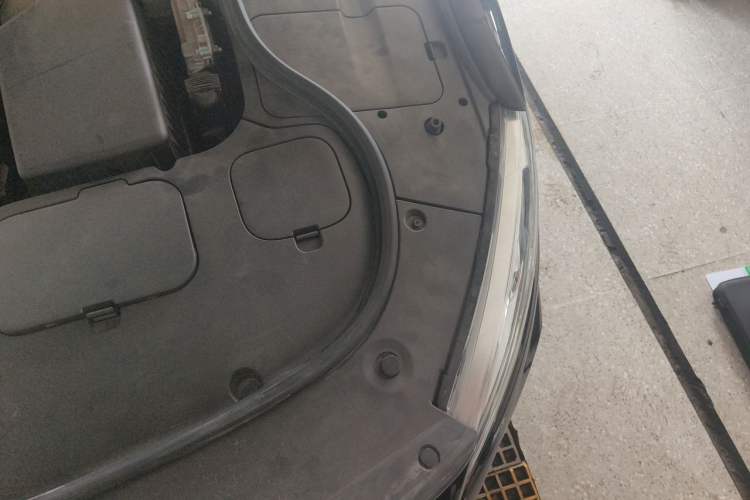 Used Geely Auto Emgrand GT 2021 1.8T Flagship Edition+ Engine Bay Left