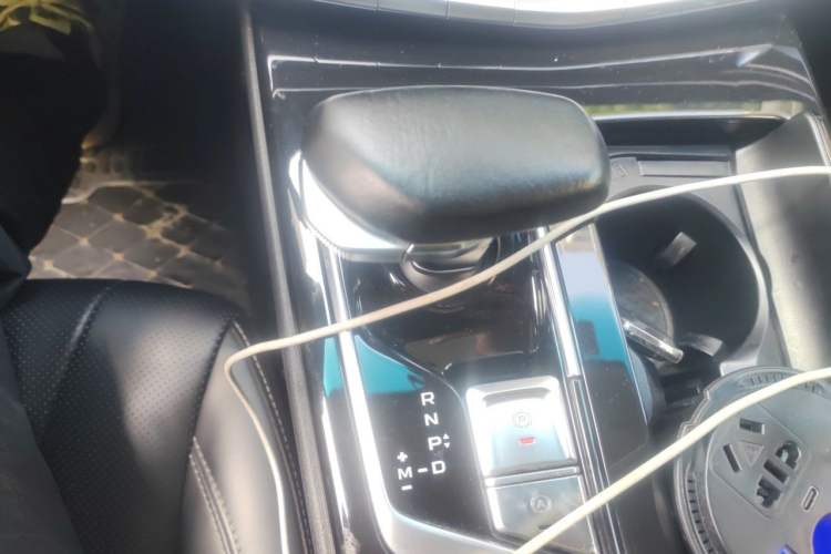 Used Geely Auto Emgrand GT 2021 1.8T Flagship Edition+ Gear Lever