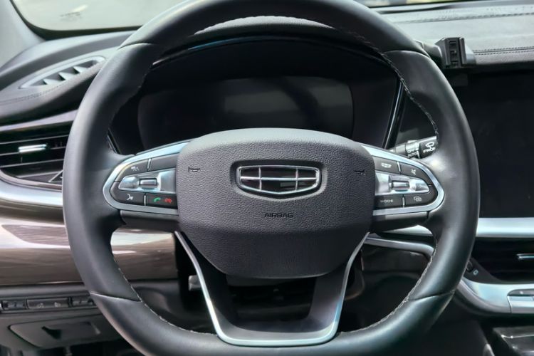 Used Geely Auto Emgrand GT 2021 1.8T Flagship Edition+ Interior 1