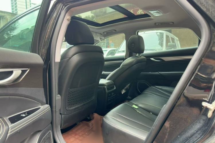 Used Geely Auto Emgrand GT 2021 1.8T Flagship Edition+ Interior 3