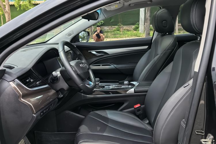 Used Geely Auto Emgrand GT 2021 1.8T Flagship Edition+ Interior 3