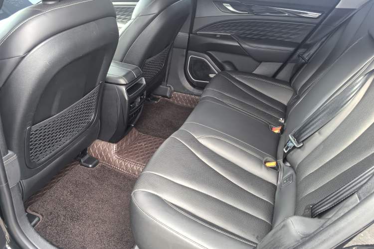 Used Geely Auto Emgrand GT 2021 1.8T Flagship Edition Interior 3